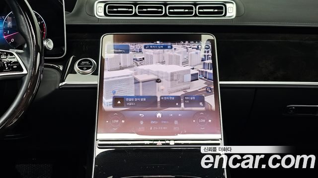 Mercedes-Benz S-Class 2022 — photo 14