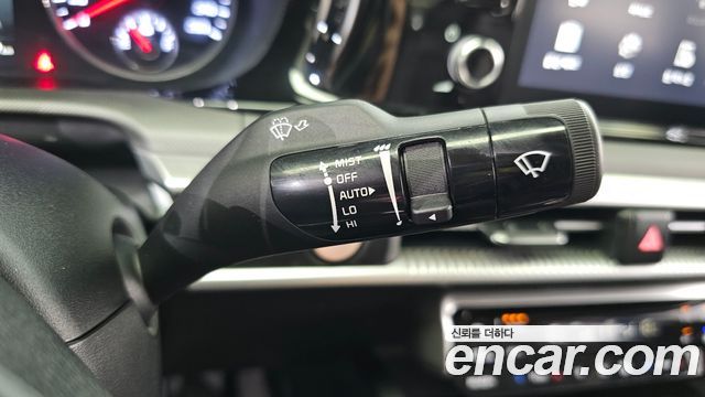Kia K5 2023 — photo 24