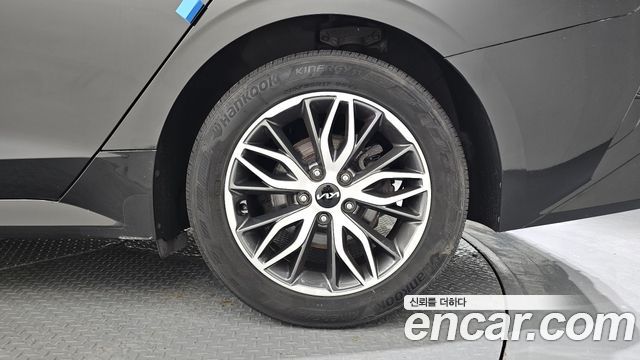 Kia K5 2023 — photo 7