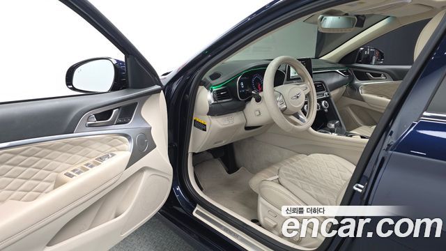 Genesis G70 2019 — photo 13
