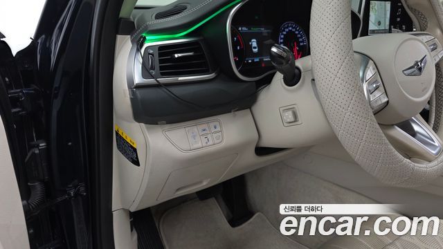 Genesis G70 2019 — photo 19