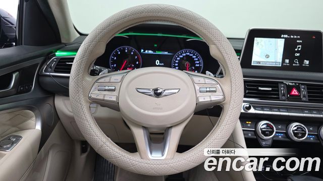 Genesis G70 2019 — photo 20