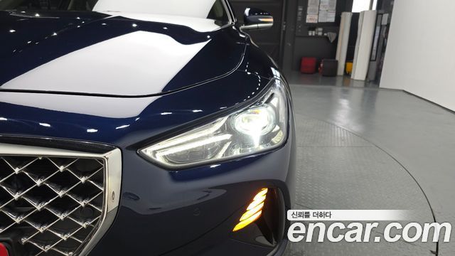 Genesis G70 2019 — photo 8