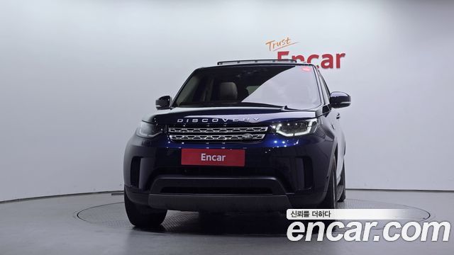 Land Rover Discovery 2018 — photo 3