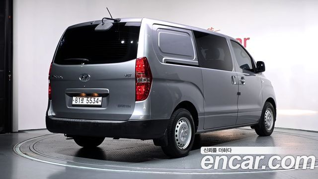 Hyundai Starex 2020 — photo 2