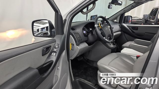 Hyundai Starex 2020 — photo 10