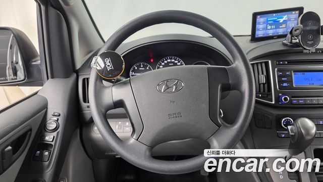 Hyundai Starex 2020 — photo 13