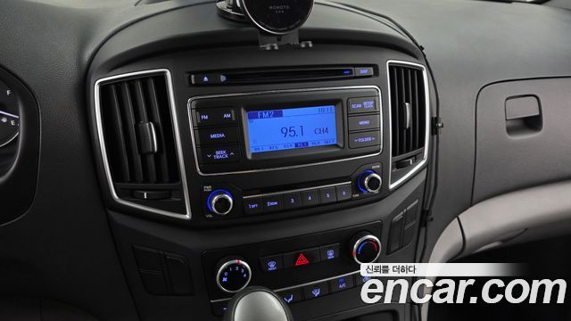 Hyundai Starex 2020 — photo 14