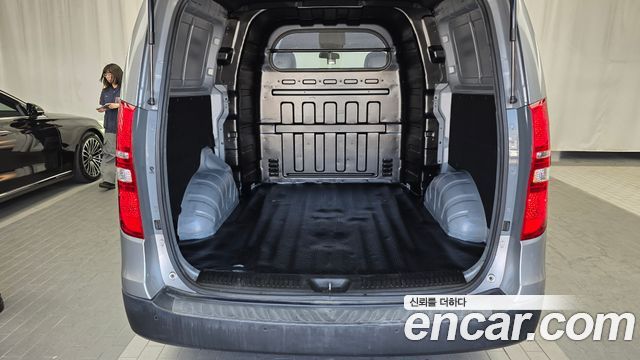 Hyundai Starex 2020 — photo 20