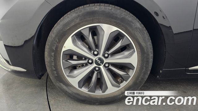 Kia K8 2022 — photo 5