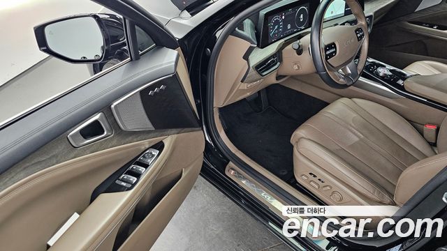 Kia K8 2022 — photo 13