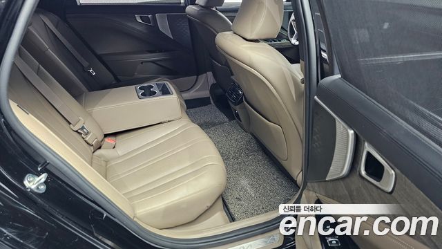 Kia K8 2022 — photo 18