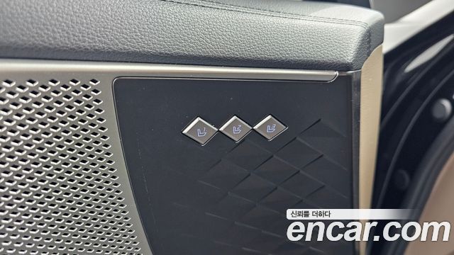 Kia K8 2022 — photo 28