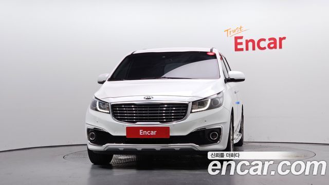Kia Canival 2017 — photo 3