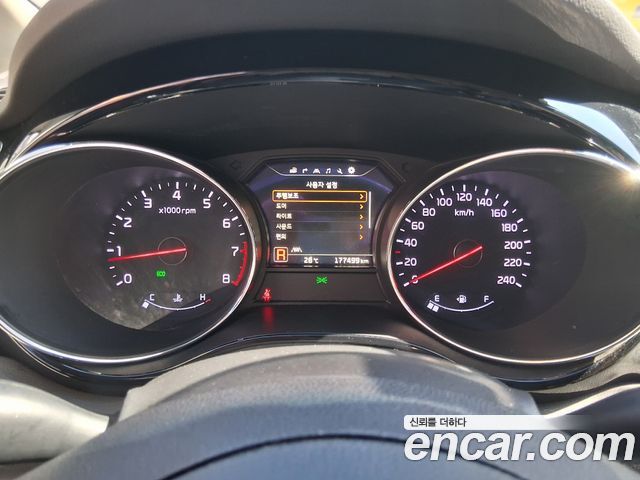Kia Canival 2017 — photo 8