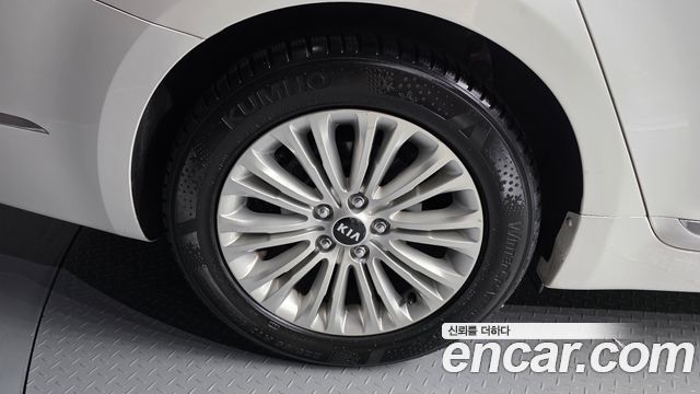 Kia K7 2014 — photo 5