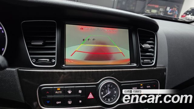 Kia K7 2014 — photo 21