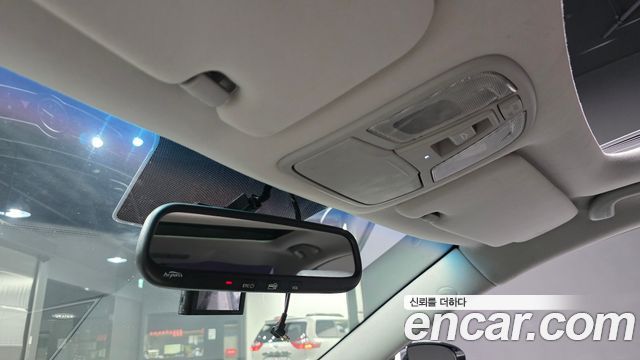 Kia K7 2014 — photo 32