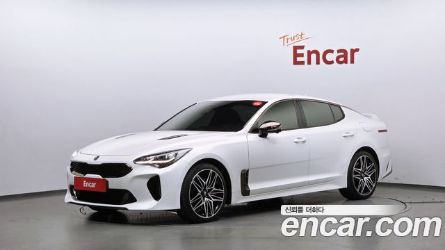 Kia Stinger 2021 — photo 1