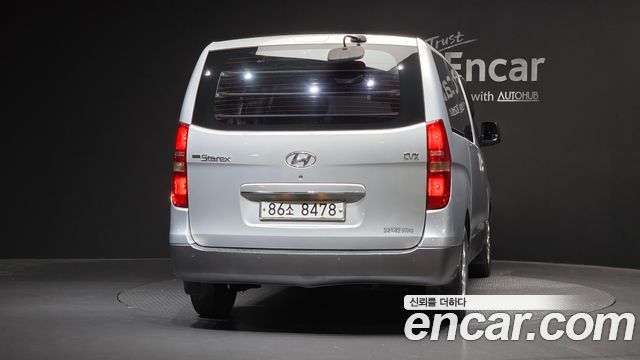 Hyundai Starex 2009 — photo 4