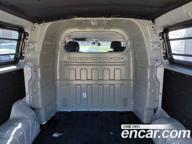 Hyundai Starex 2009 — photo 20