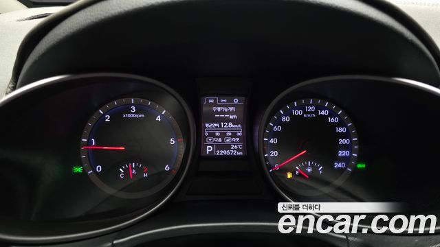 Hyundai Santafe 2014 — photo 8