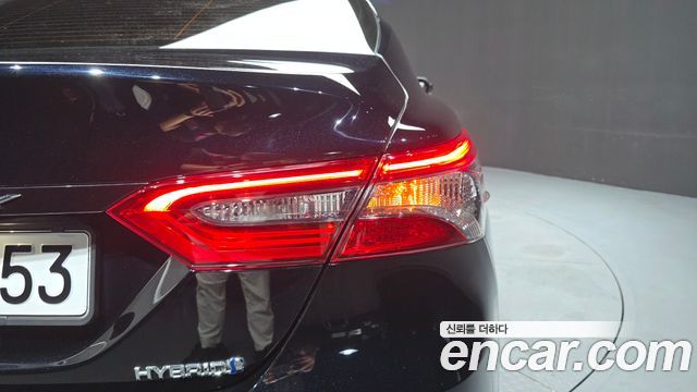 Toyota Camry 2024 — photo 9