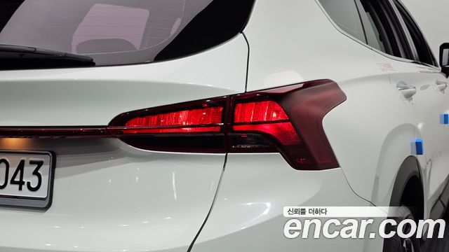 Hyundai Santafe 2021 — photo 9