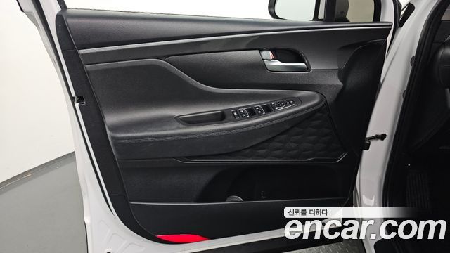 Hyundai Santafe 2021 — photo 14