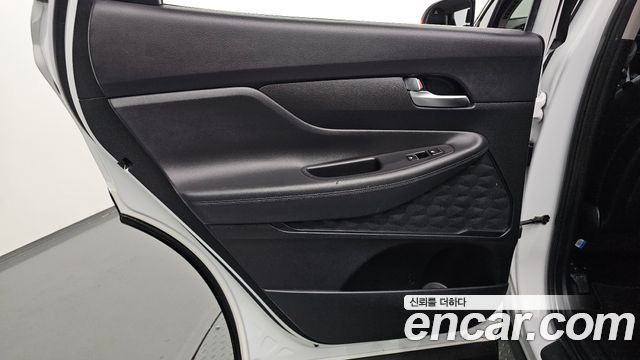 Hyundai Santafe 2021 — photo 15