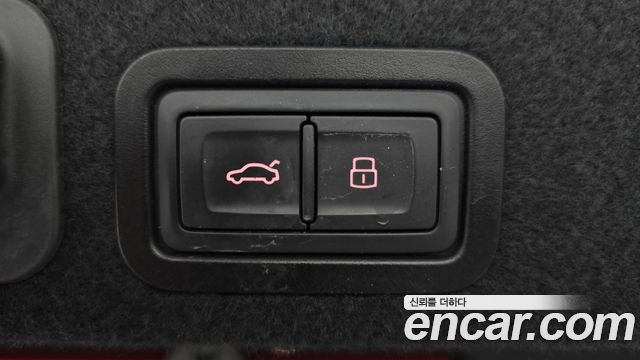 Audi A6 2018 — photo 21