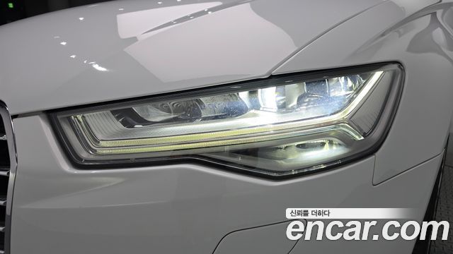 Audi A6 2018 — photo 8