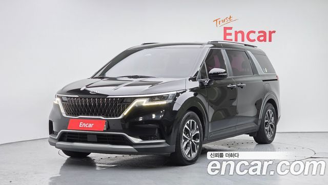 Kia Canival 2021 — photo 1