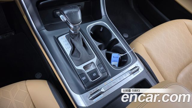 Kia Canival 2021 — photo 9