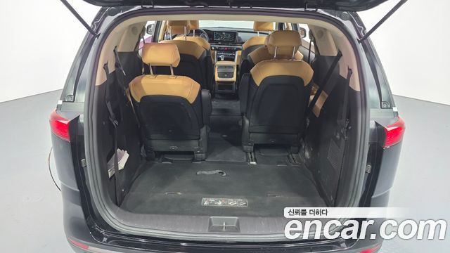 Kia Canival 2021 — photo 20
