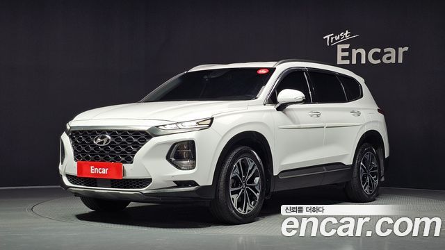 Hyundai Santafe 2019 — photo 1