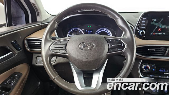 Hyundai Santafe 2019 — photo 19