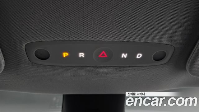 Tesla Model Y 2025 — photo 12