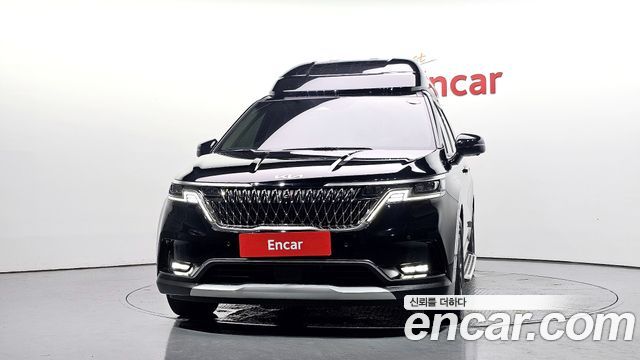 Kia Canival 2023 — photo 3