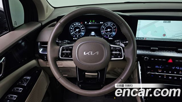Kia Canival 2023 — photo 20