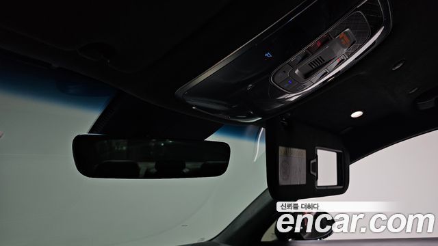 Genesis G90 2023 — photo 35