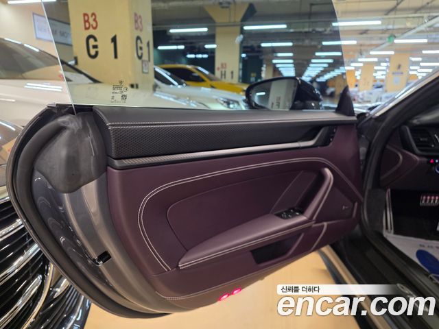 Porsche 911 2025 — photo 4