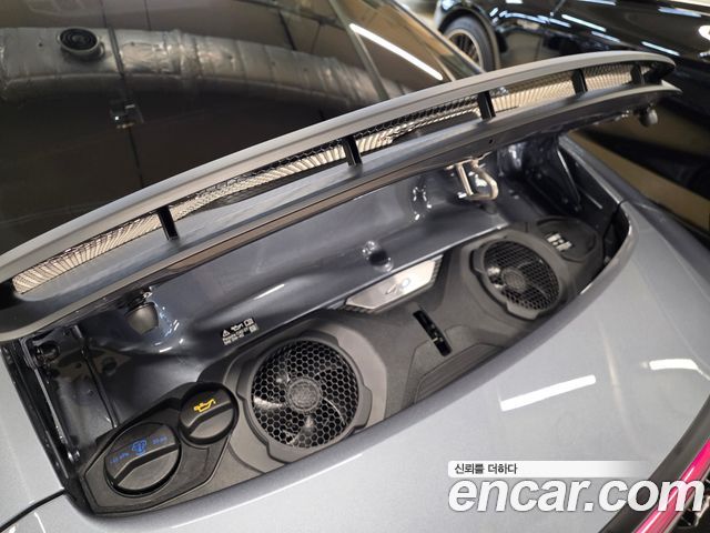 Porsche 911 2025 — photo 6