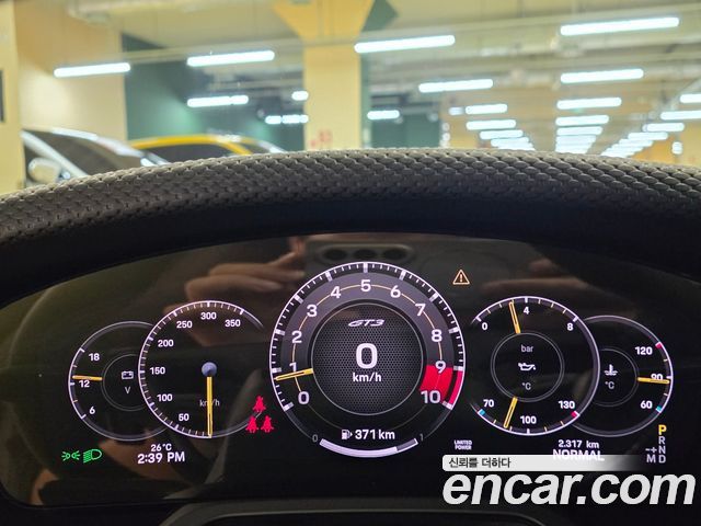 Porsche 911 2025 — photo 12