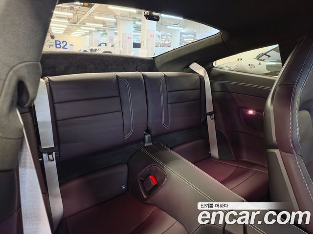 Porsche 911 2025 — photo 13