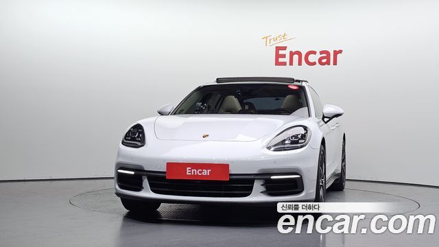 Porsche Panamera 2018 — photo 3