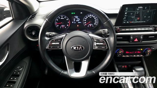 Kia K3 2020 — photo 19