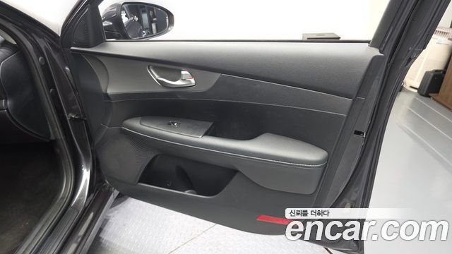 Kia K3 2020 — photo 14