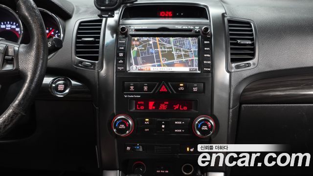 Kia Sorento 2012 — photo 14