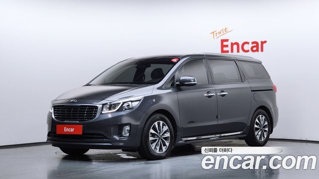 Kia Canival 2015 — photo 1